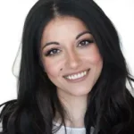 Urooj Yazdani headshot